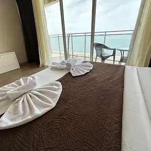 Seagate Aparthotel